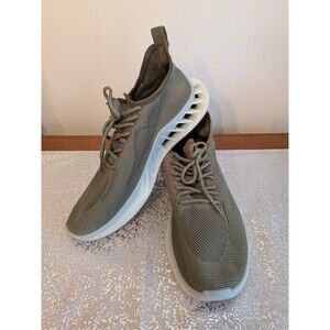 Taxi Running Shoes Womens 11 Olive Green Mesh Low Top Lace Up Comfort Sneakers